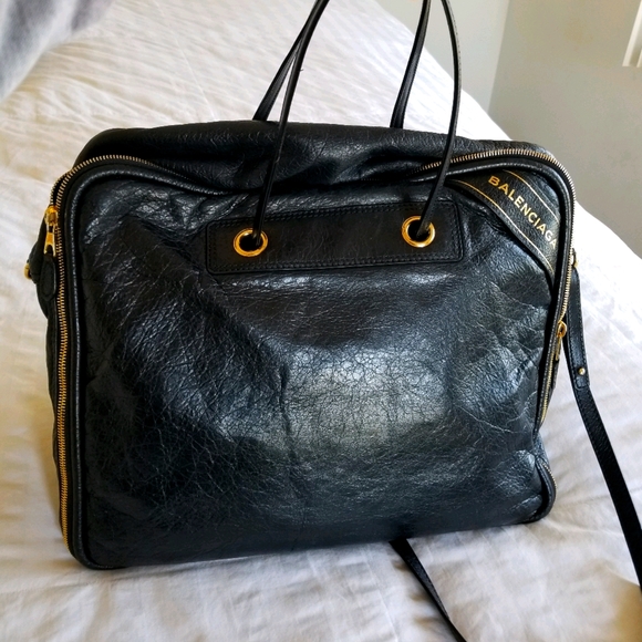Balenciaga Handbags - Balenciaga Blanket black large  bag